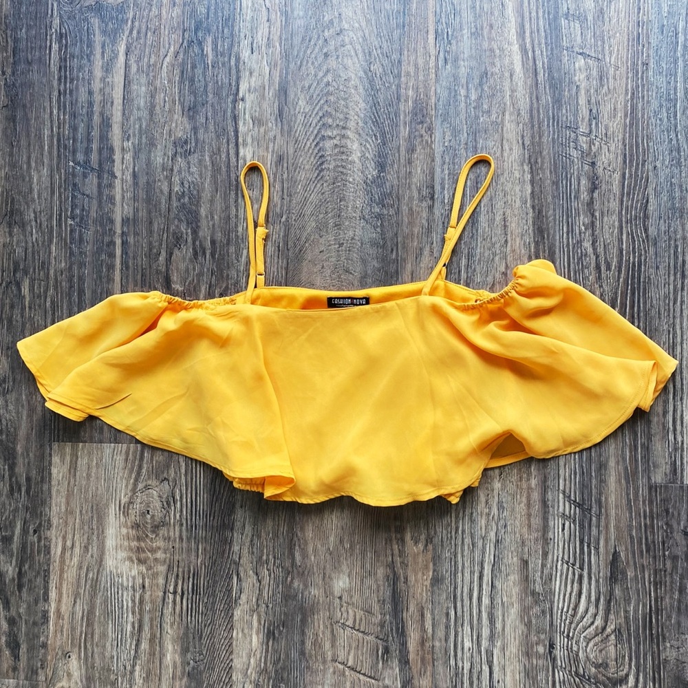 Fashion Nova yellow flowy crop top